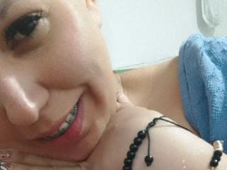 ZaharaBennet - Live porn &amp; sex cam - 26317409