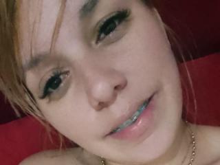 ZaharaBennet - Live porn &amp; sex cam - 26317421