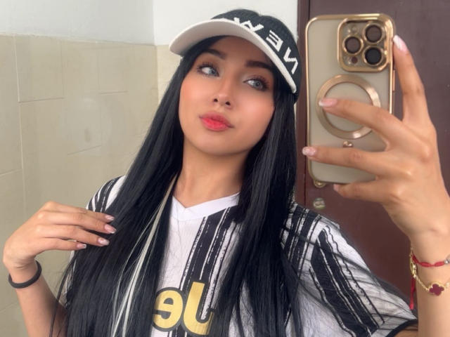 LillyTaylor - Live sex cam - 26323313