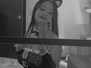 TahiyaMuley - Live porn &amp; sex cam - 26324257