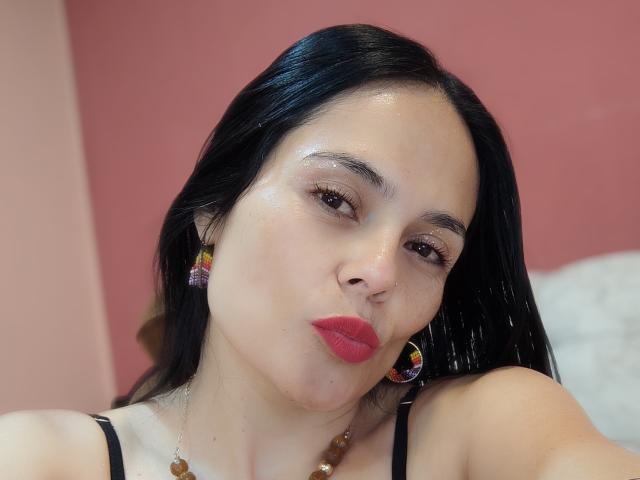 CharlotteCrofort - Live sexe cam - 26324845