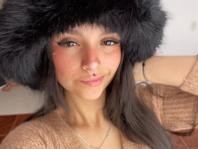 MarietteJones - Live porn &amp; sex cam - 26325177