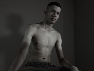 MiloCruz - Sexe cam en vivo - 26329557