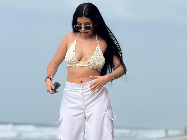 VeronicaaJoness - Live porn &amp; sex cam - 26330185