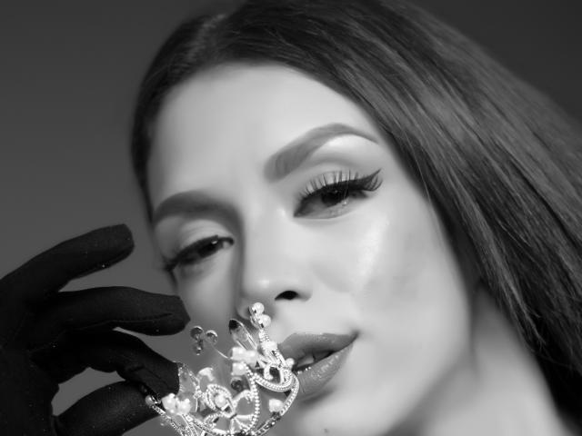 IvanaFetish - Live porn &amp; sex cam - 26330305