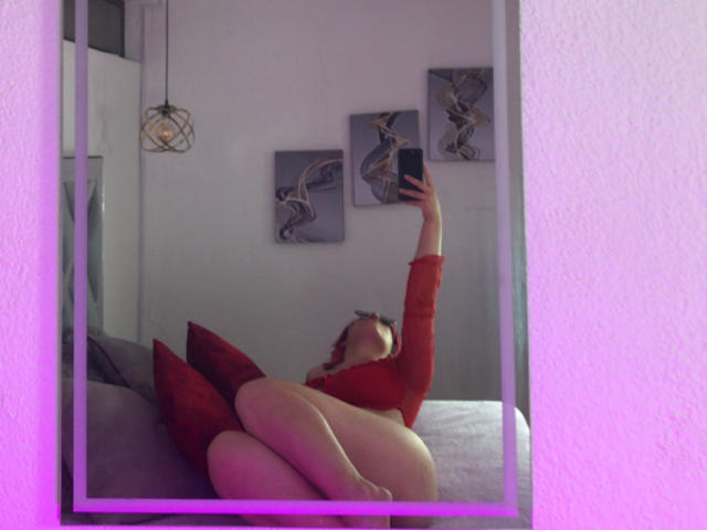 Rosalinnes - сексуальная веб-камера в реальном времени - 26330625