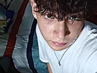 JonathanMoreau - Live porn &amp; sex cam - 26331149