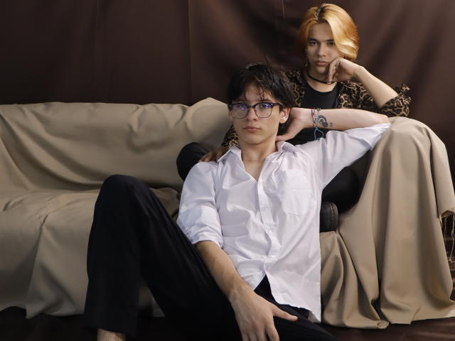 OliverNdBengi - Live porn &amp; sex cam - 26332921