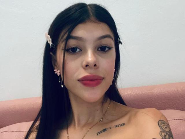 KeityPears - Live Sex Cam - 26333097