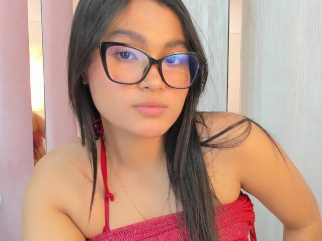 MiiaPalmer - Live porn &amp; sex cam - 26333141