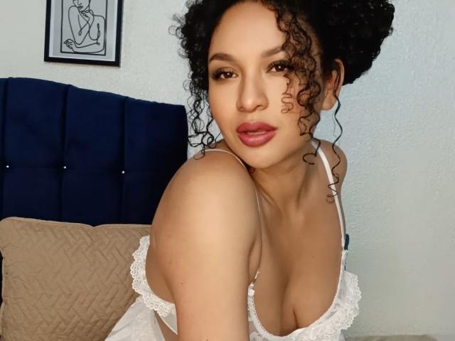 CarlaMuille - Porno na żywo i seks kamera - 26333921