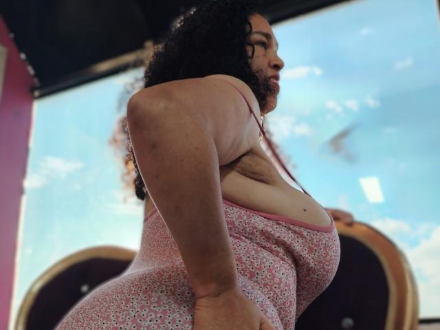MaturexWoman - Live sex cam - 26344689