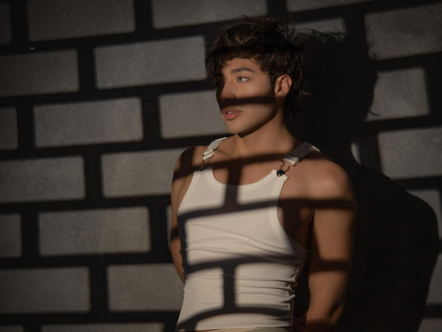 TonyDan - Camera khiêu dâm &amp; quyến rũ trực tiếp - 26350189