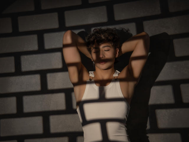 TonyDan - сексуальная веб-камера в реальном времени - 26350229