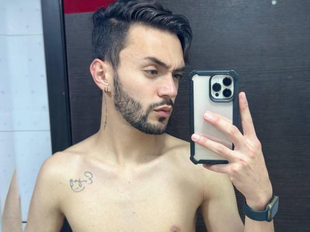 JakeMagnus - Live porn &amp; sex cam - 26355177