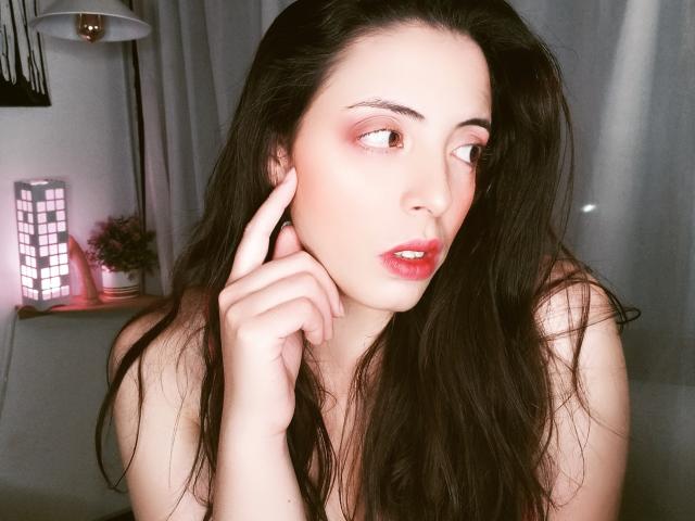 Rosalinnes - Live sex cam - 26359793