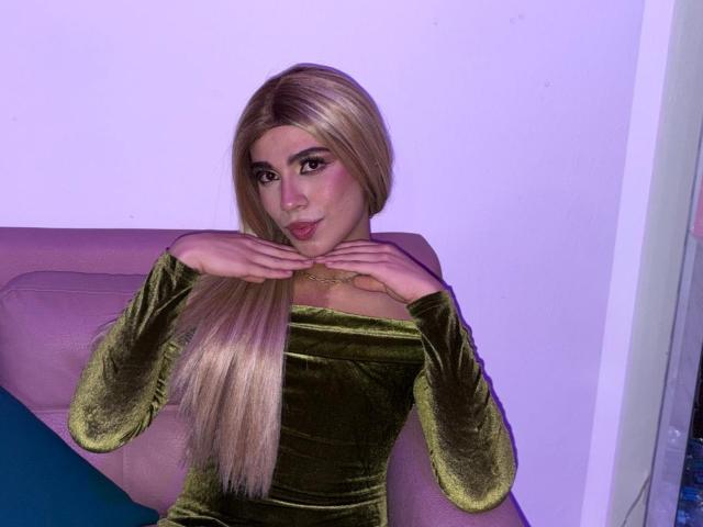 LiaColin - Live porn &amp; sex cam - 26361009