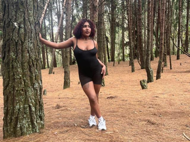 AmberQueeny - Sexe cam en vivo - 26361421