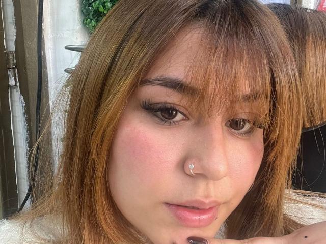 AdelaTaylor - Sexe cam en vivo - 26362217