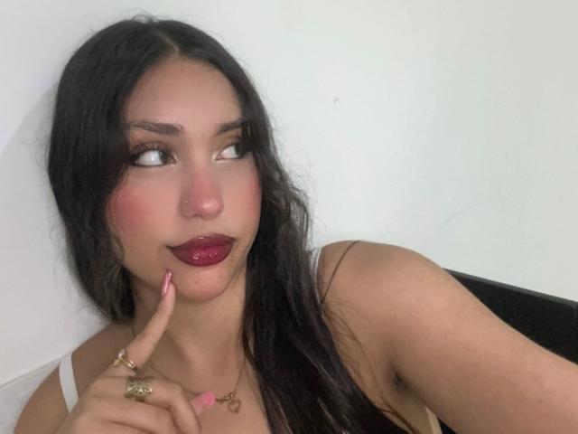 EmmaRubis - Live porn &amp; sex cam - 26367581