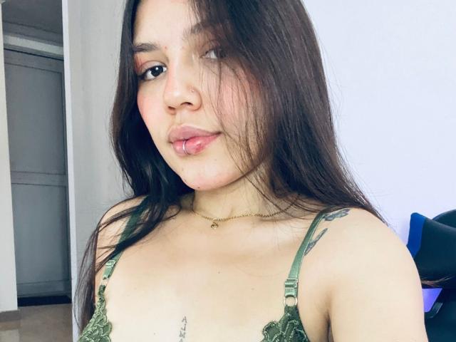 SophiaMarx - Porno na żywo i seks kamera - 26368633