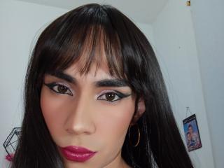 NiaaHills - Live porn &amp; sex cam - 26370745