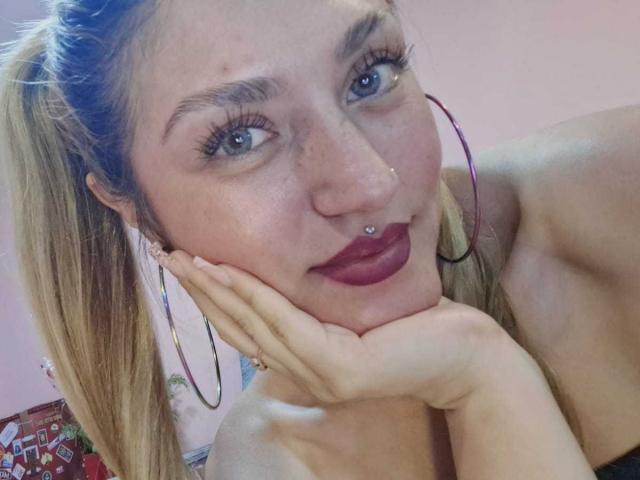 CamilaRossa - Live sexe cam - 26371785