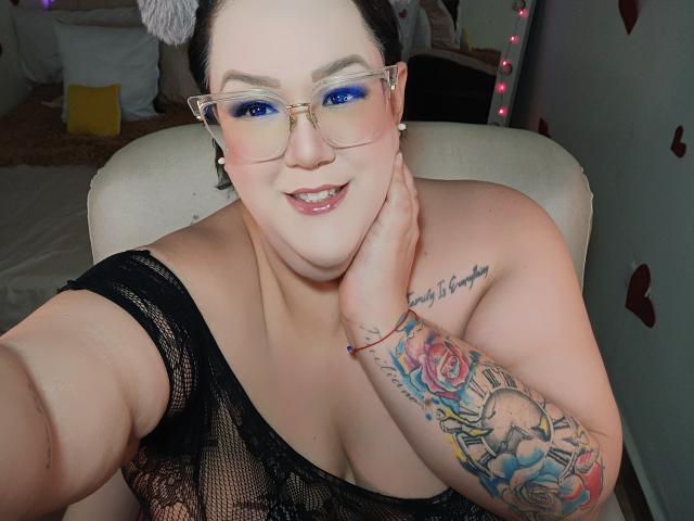 GiannaMorrys - Live porn &amp; sex cam - 26374869