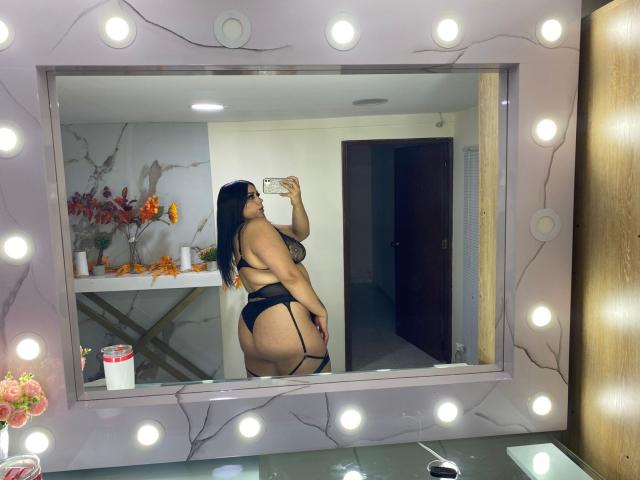 EmmaMyles - Live sex cam - 26375545