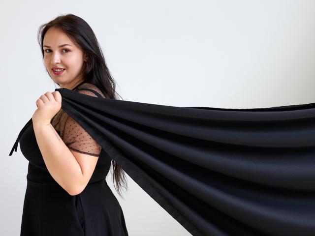 IsabelBlackberry - Live porn &amp; sex cam - 26376685