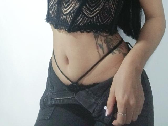 AnaisHilton - Live porn &amp; sex cam - 26380873