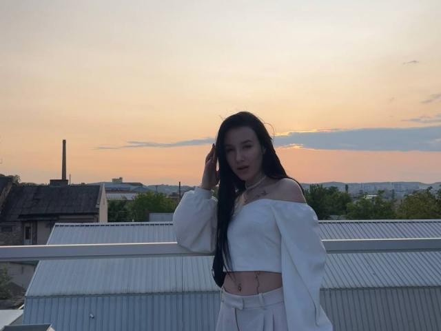 NikkiGoldX - Sexe cam en vivo - 26381177