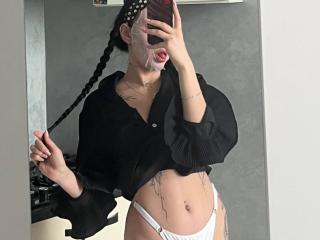 NikkiGoldX - Camera khiêu dâm &amp; quyến rũ trực tiếp - 26381189