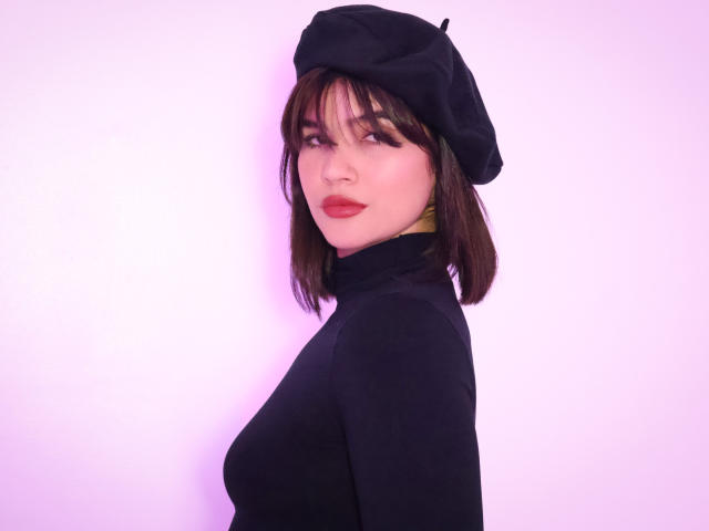 ScarlletZhen - Live porn &amp; sex cam - 26384201