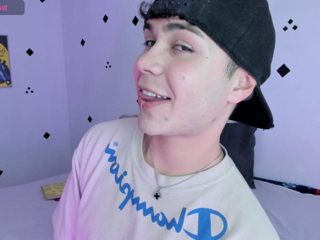 Crushnier - Live porn &amp; sex cam - 26387905