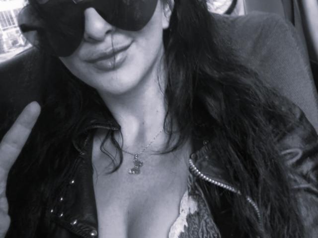 VictoriaLaurent - Live porn &amp; sex cam - 26387921