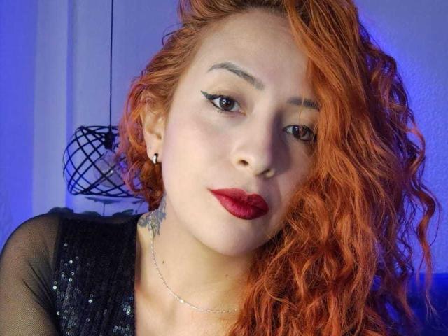 Sahrataylorr - Live Sex Cam - 26390397