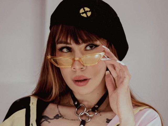 AriiannaHot - Live sexe cam - 26391861