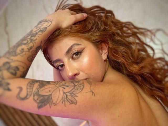 CharlotteAristizabal - Élő pornó és szexkamera - 26392125