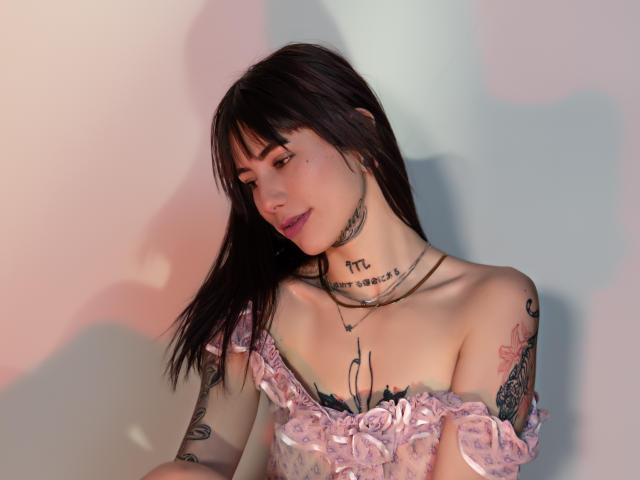 MiaNapoles - Live porn &amp; sex cam - 26393877