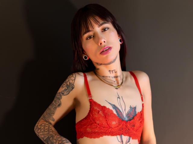 MiaNapoles - Live porn &amp; sex cam - 26393881