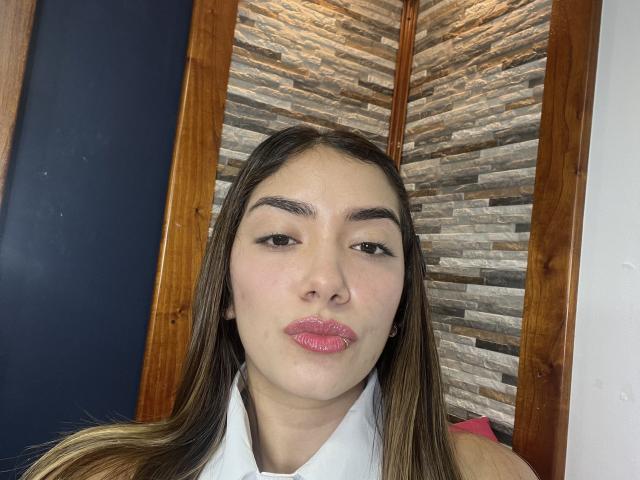 SharonKlart - Live porn &amp; sex cam - 26395021