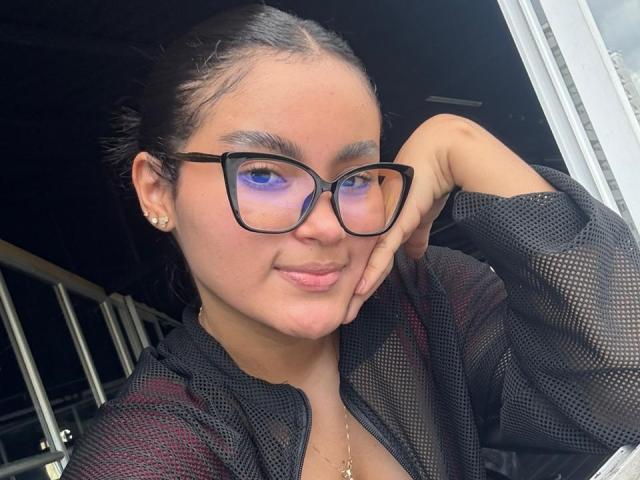 MiiaPalmer - Live sex cam - 26399149