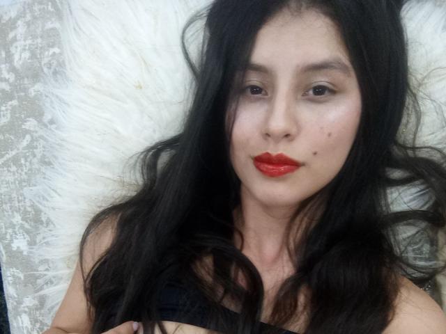 MadissonFontaine - פורנו בשידור חי ומצלמת סקס - 26406501