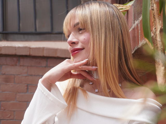 EmmaRiveraa - Camera khiêu dâm &amp; quyến rũ trực tiếp - 26412481