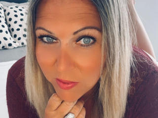 AurelieNoir-hot - Live porn &amp; sex cam - 26414433