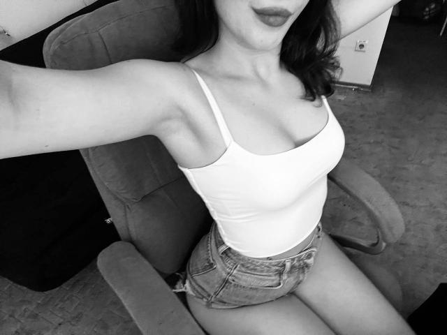 Sevillia - Live porn &amp; sex cam - 26415633