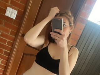 NiinaLove - Live Sex Cam - 26421177