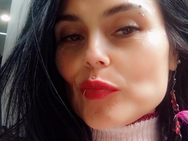 CharlotteCrofort - Live porn &amp; sex cam - 26421329