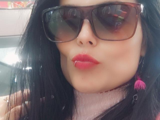 CharlotteCrofort - Live porn &amp; sex cam - 26421333